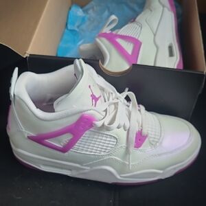 Jordan Air 4 Retro in Black and Violet